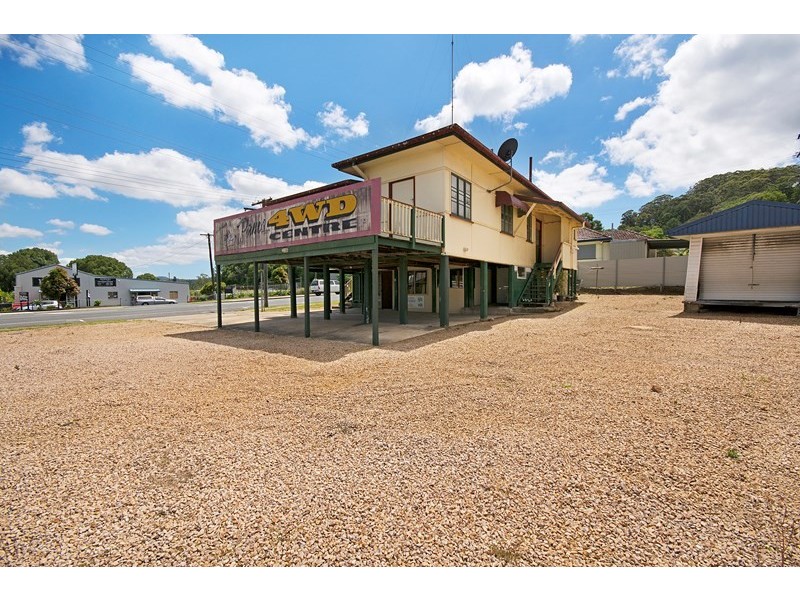 132 Howard Street, Nambour QLD 4560
