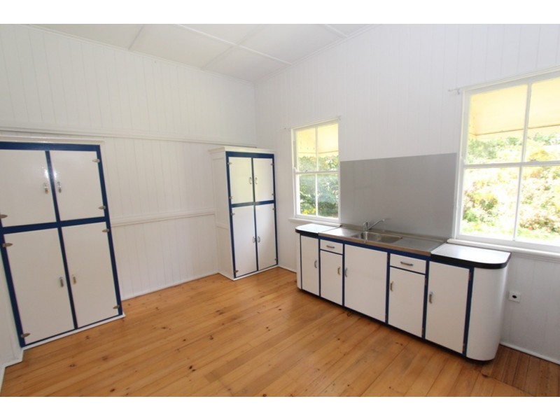 38 Court Road, Nambour QLD 4560