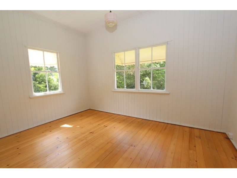 38 Court Road, Nambour QLD 4560