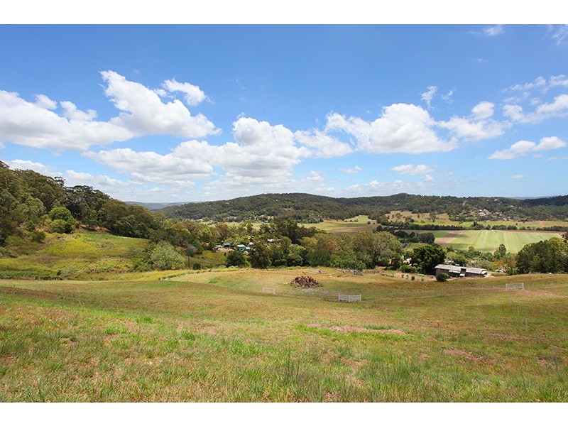138 Upper Rosemount Road, Rosemount QLD 4560