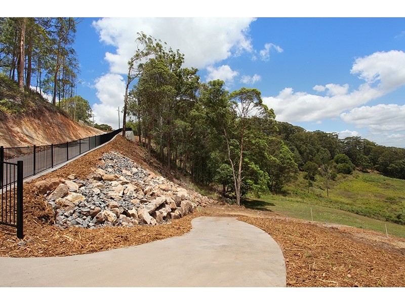 138 Upper Rosemount Road, Rosemount QLD 4560