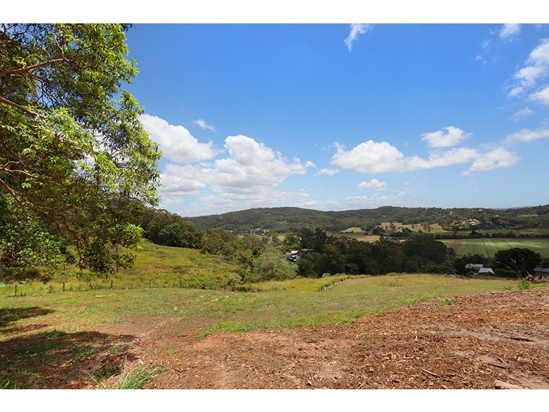 138 Upper Rosemount Road, Rosemount QLD 4560