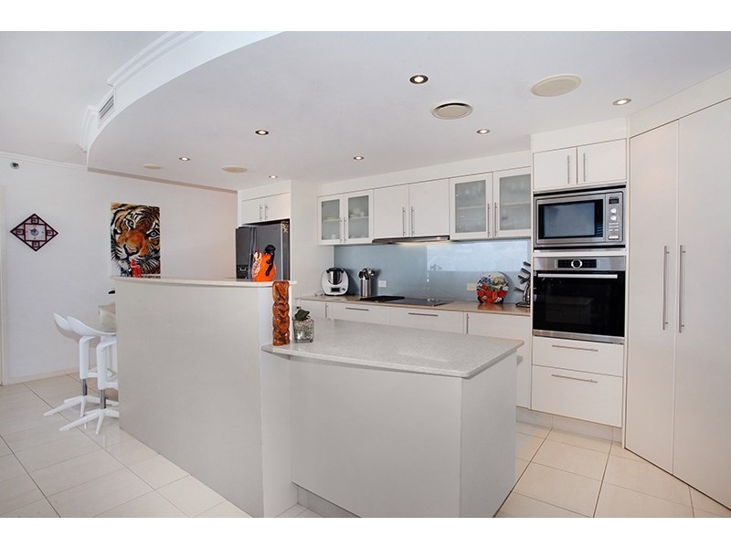 301/8 Duporth Avenue, Maroochydore QLD 4558
