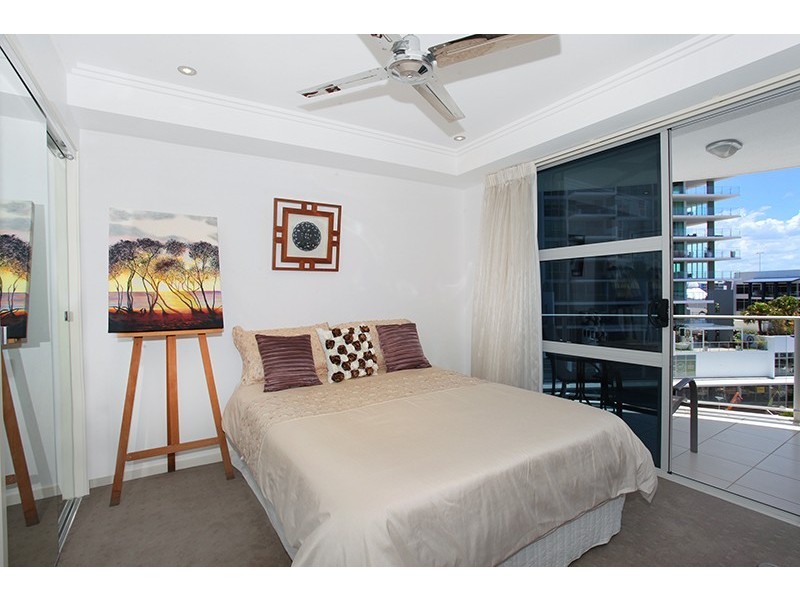 301/8 Duporth Avenue, Maroochydore QLD 4558