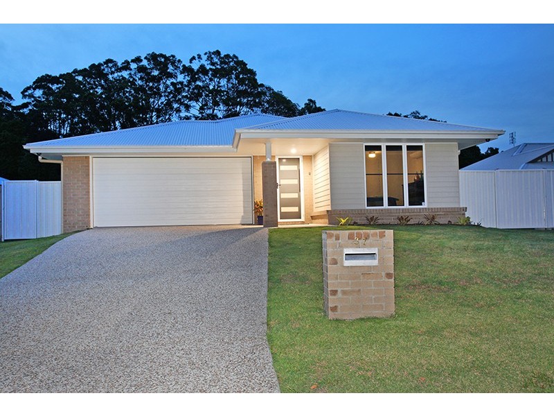 37 Retreat Crescent, Yandina QLD 4561