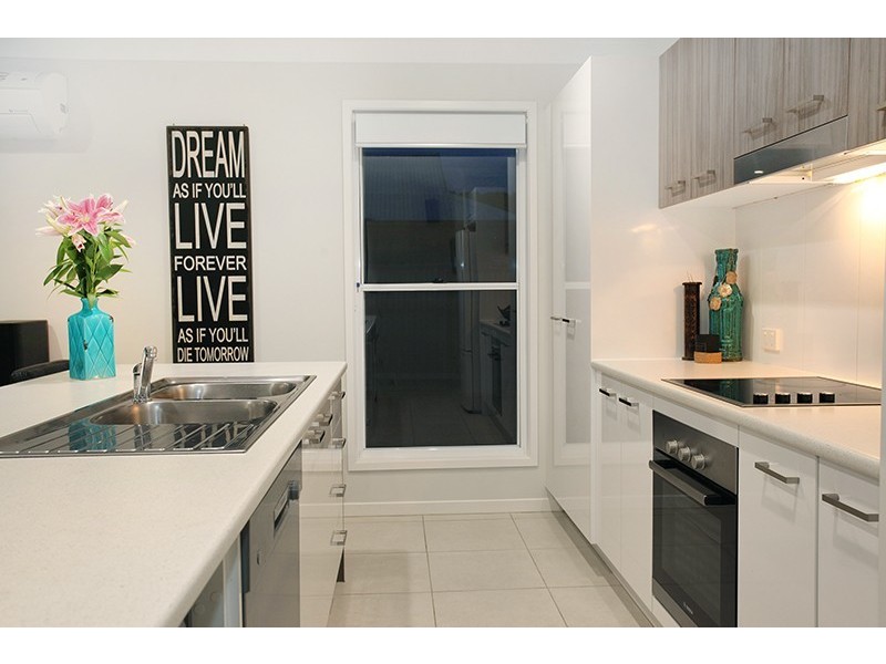 37 Retreat Crescent, Yandina QLD 4561