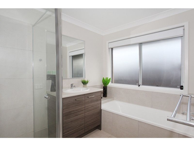 37 Retreat Crescent, Yandina QLD 4561