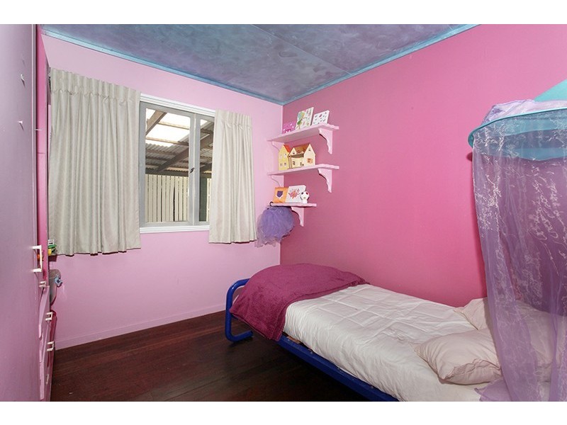 21 Brookes Street, Nambour QLD 4560