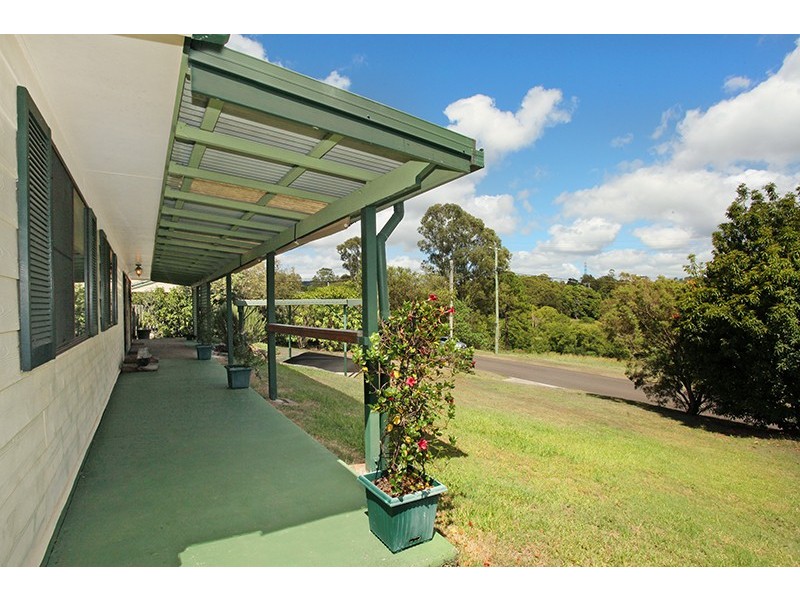 14 Savilles Road, Nambour QLD 4560