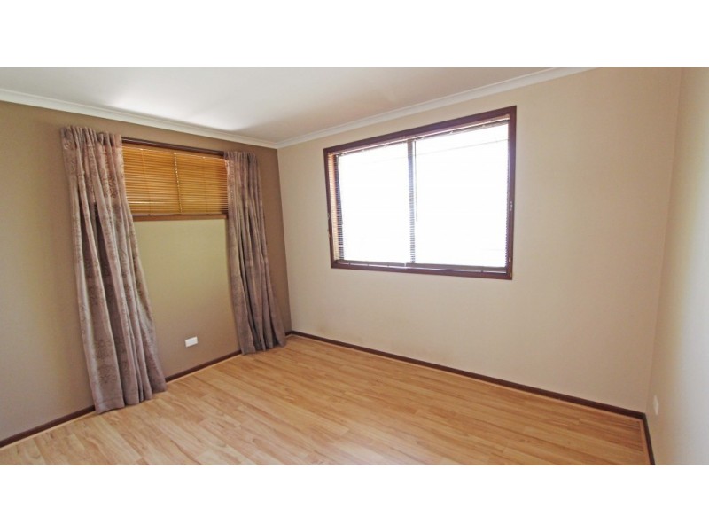 40 Cunningham Crescent, Nambour QLD 4560