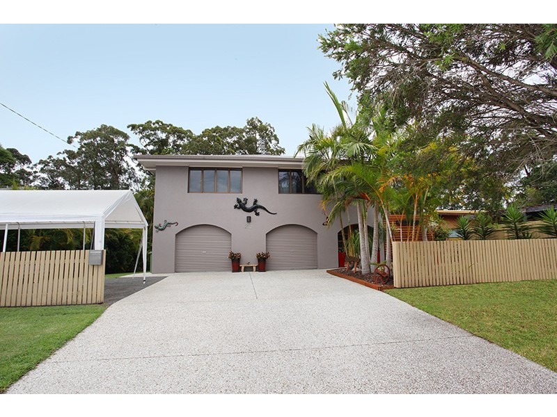 25 Spring Myrtle Avenue, Nambour QLD 4560