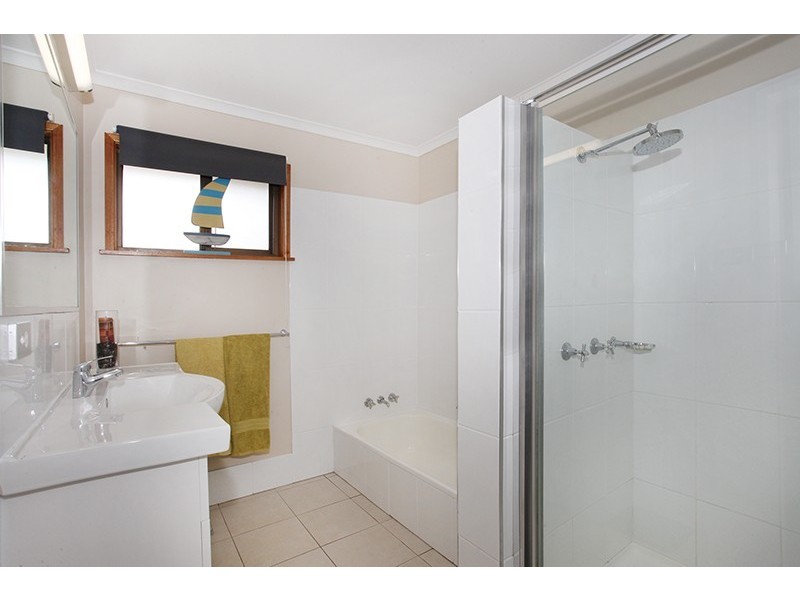 25 Spring Myrtle Avenue, Nambour QLD 4560