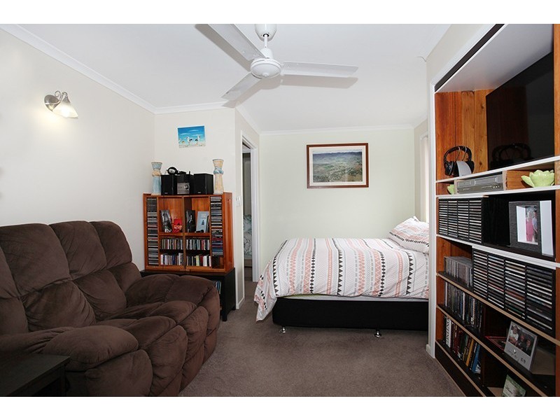 25 Spring Myrtle Avenue, Nambour QLD 4560