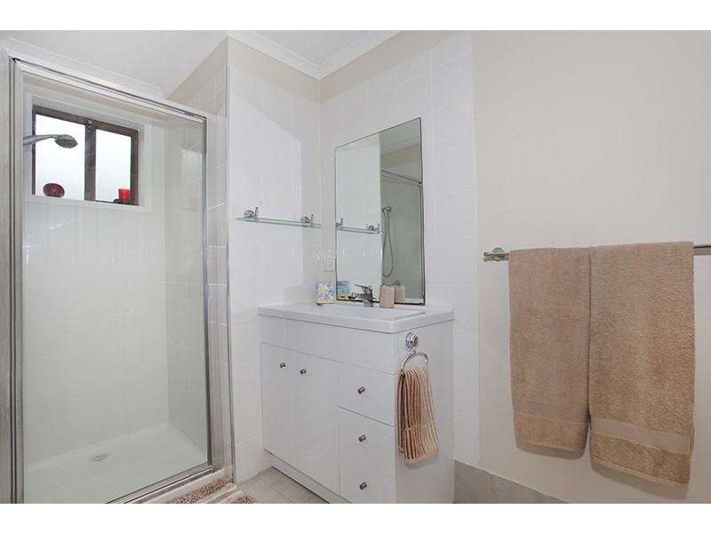 25 Spring Myrtle Avenue, Nambour QLD 4560