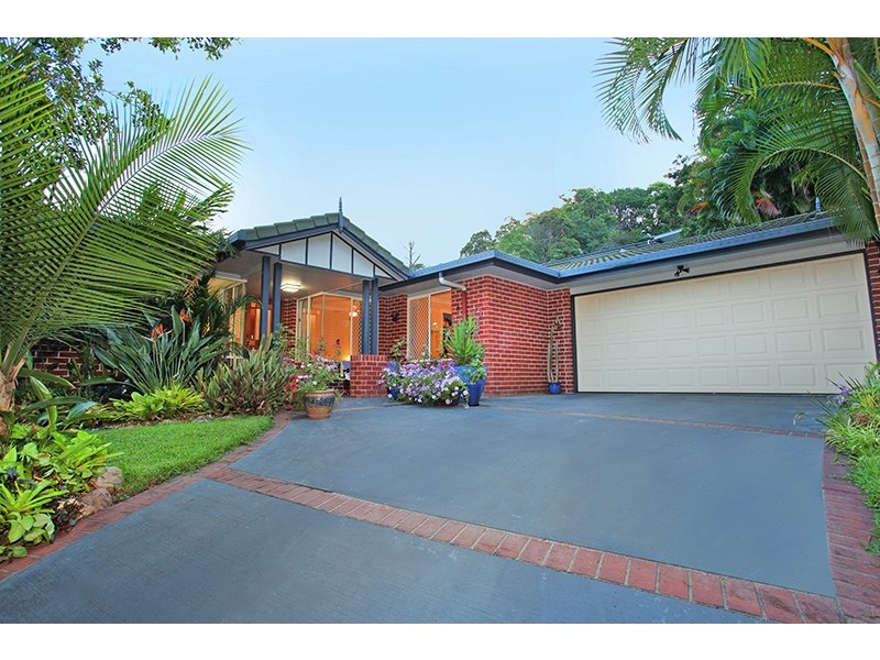 12 Dolphin Drive, Nambour QLD 4560