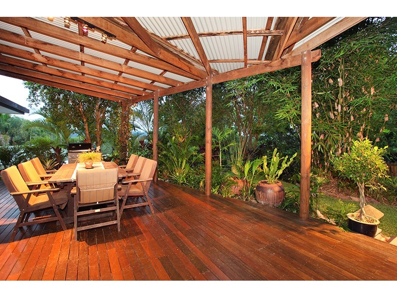 12 Dolphin Drive, Nambour QLD 4560