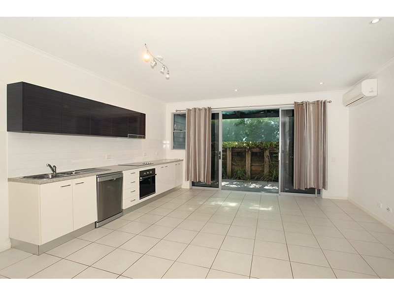 7/21 Webster Road, Nambour QLD 4560