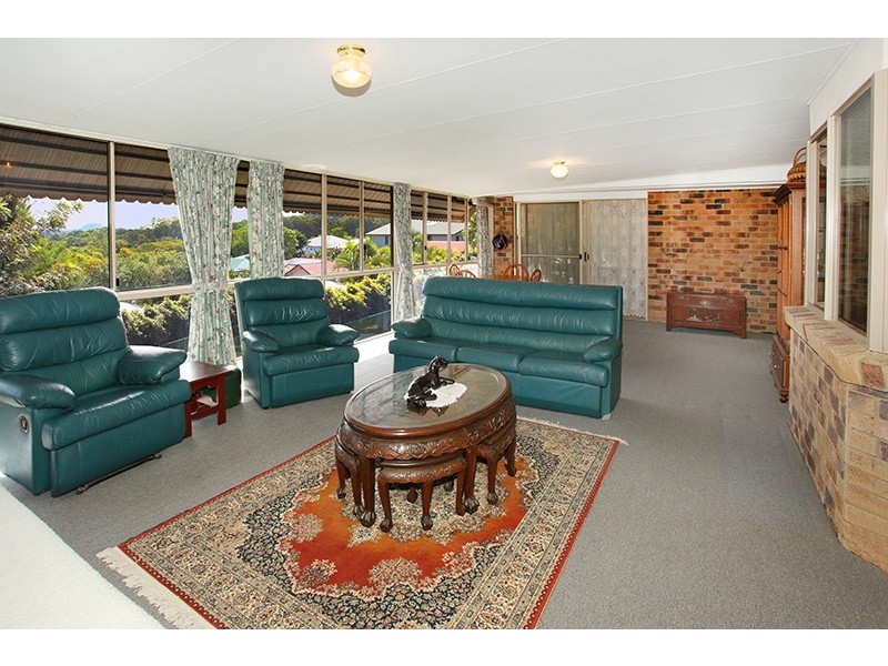 5 Valley Breeze Court, Coes Creek QLD 4560