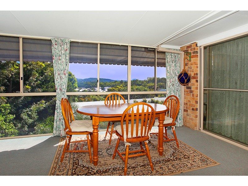 5 Valley Breeze Court, Coes Creek QLD 4560