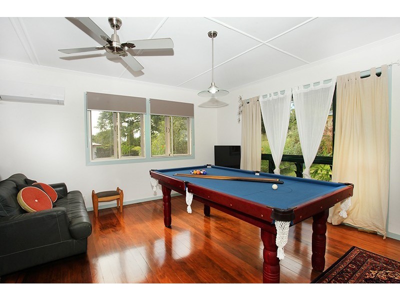 147 Panorama Drive, Rosemount QLD 4560