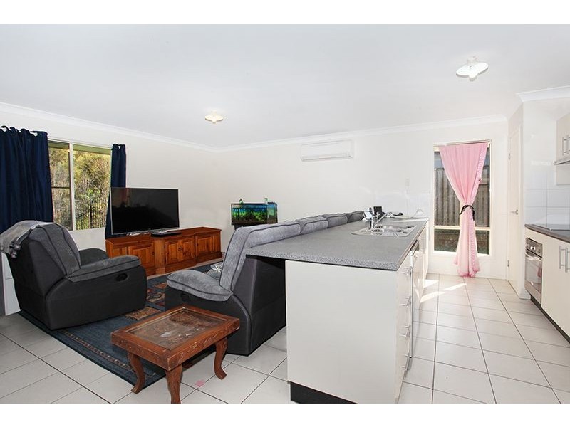 9 Presentation Boulevard, Nambour QLD 4560