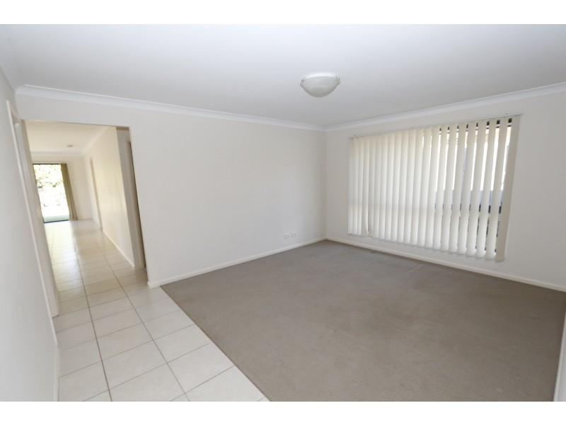 7 Presentation Court, Nambour QLD 4560