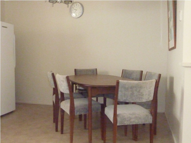 33 Pease Blossom Street, Coes Creek QLD 4560