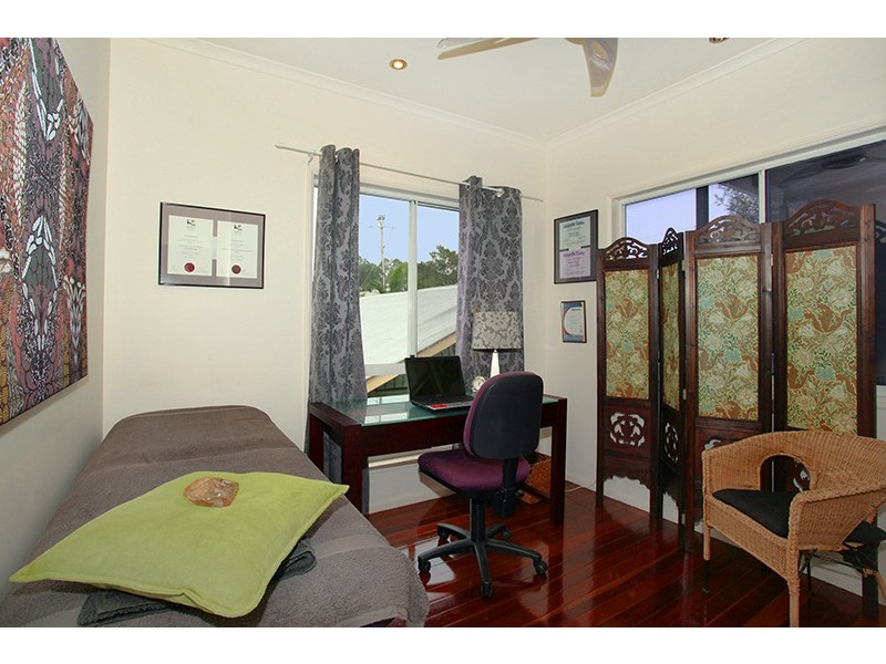 8 Post Office Road, Mapleton QLD 4560