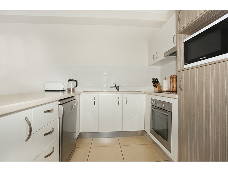 6/23 Alexandra Avenue, Nambour QLD 4560