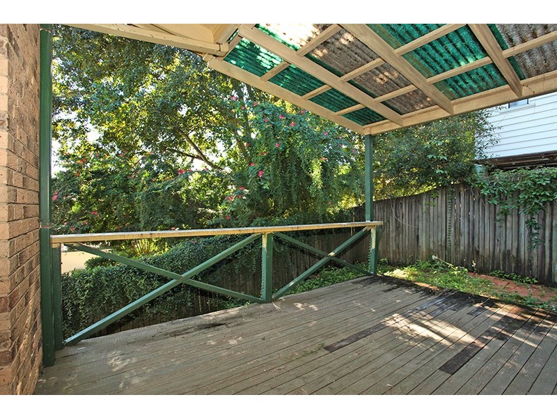 1/64 Court Road, Nambour QLD 4560