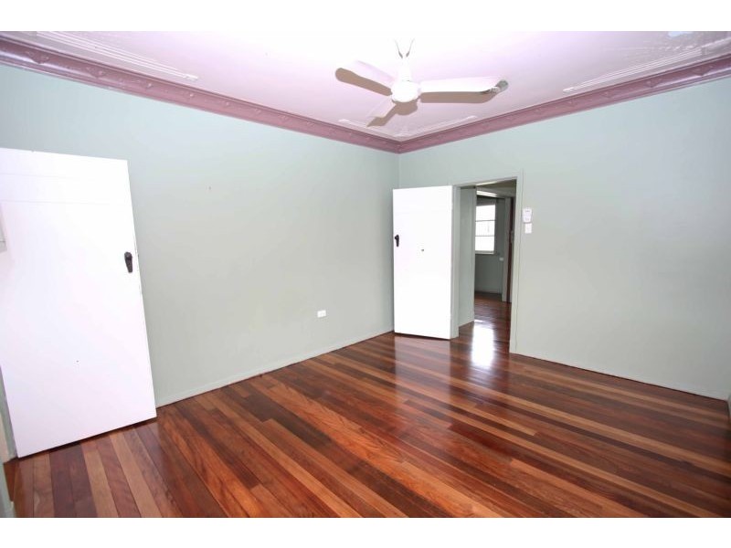 7 Smith Street, Nambour QLD 4560
