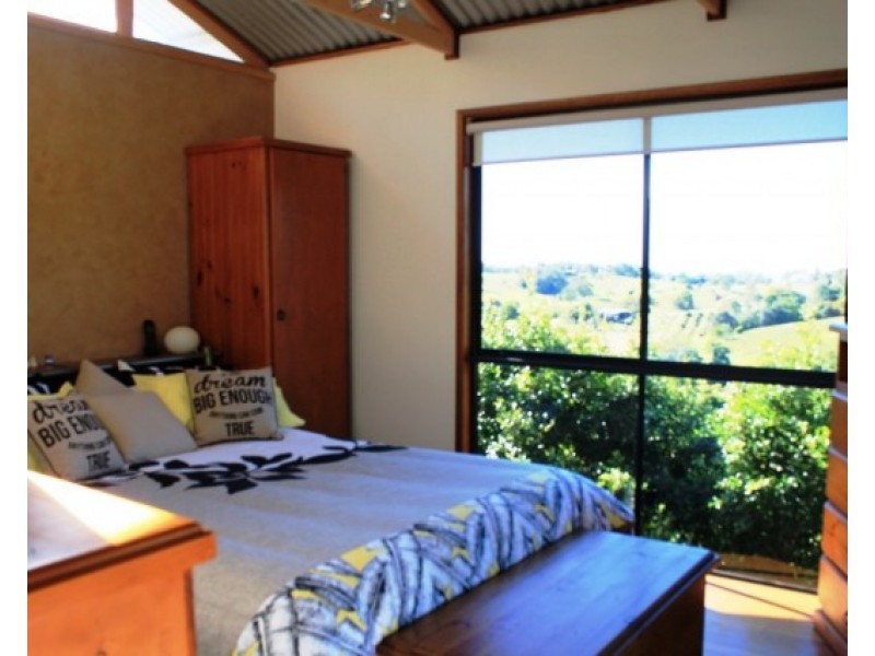 39 Philipps Road, Dulong QLD 4560