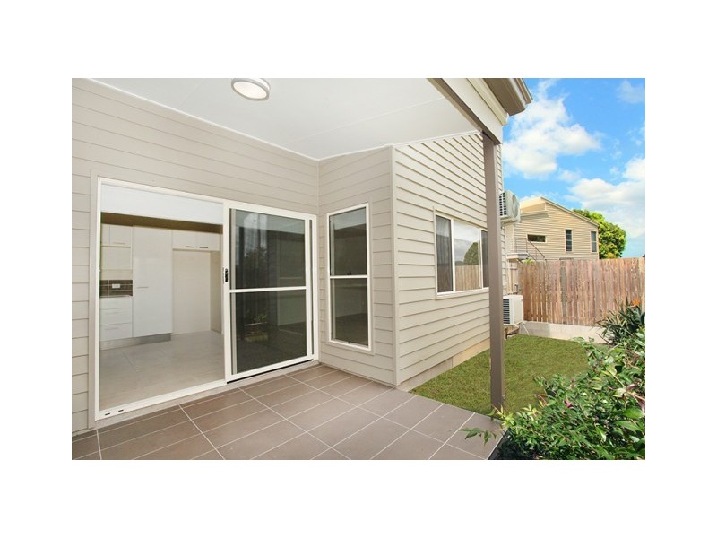 1/25 Mount Pleasant Drive, Nambour QLD 4560