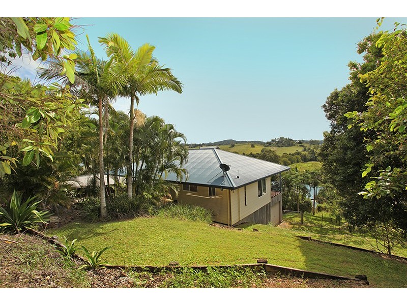 24 Yvonne Street, Highworth QLD 4560