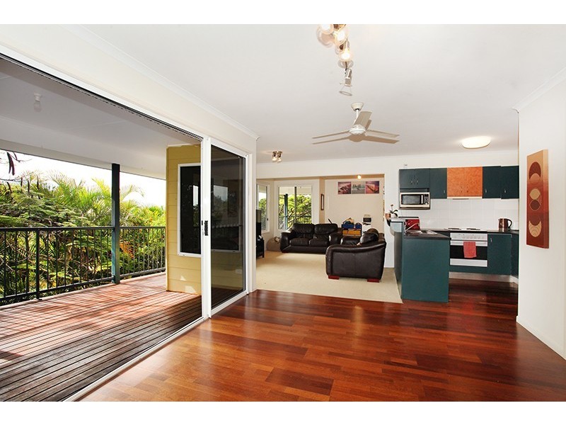 24 Yvonne Street, Highworth QLD 4560