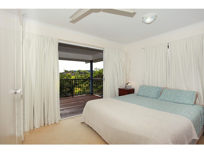 24 Yvonne Street, Highworth QLD 4560