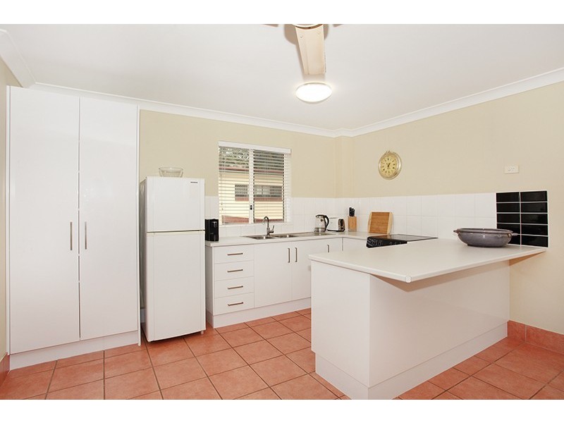 4/5 Vernon Street, Nambour QLD 4560