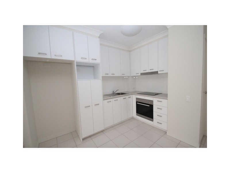 18/25 Doolan Street, Nambour QLD 4560