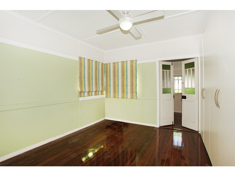 5 Smith Street, Nambour QLD 4560