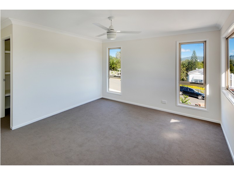 1/30 Mount Pleasant Road, Nambour QLD 4560