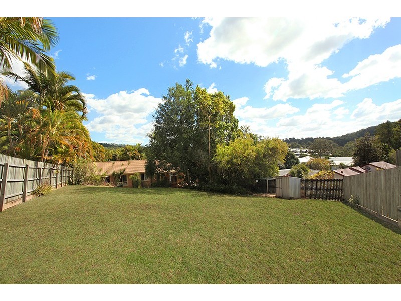 12 Westview Crescent, Nambour QLD 4560