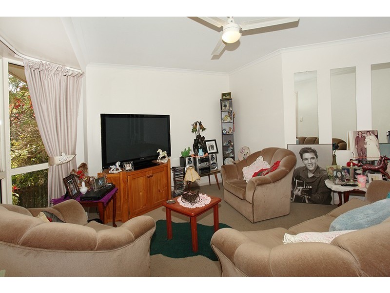12 Westview Crescent, Nambour QLD 4560