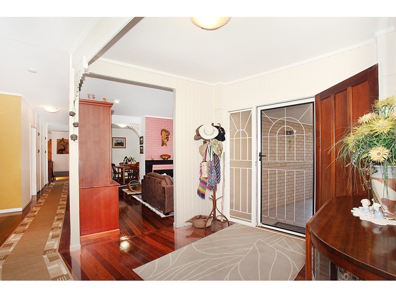 13 Bambaroo Close, Nambour QLD 4560