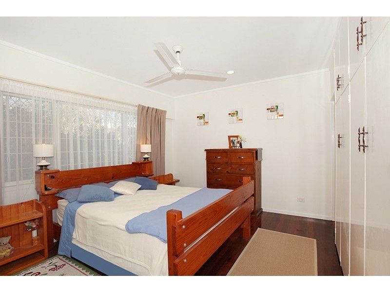 13 Bambaroo Close, Nambour QLD 4560