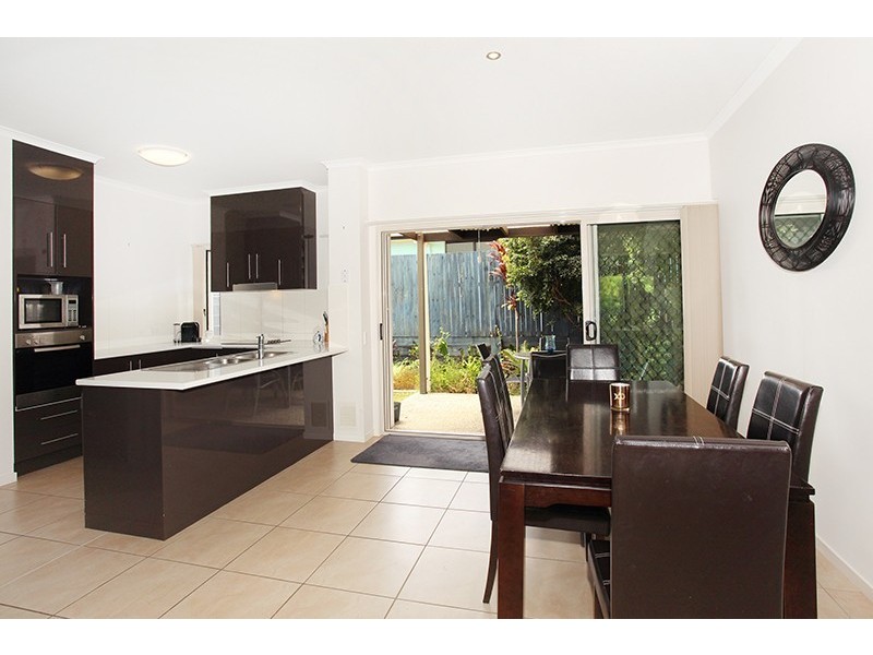1/5 Bottlebrush Avenue, Bli Bli QLD 4560