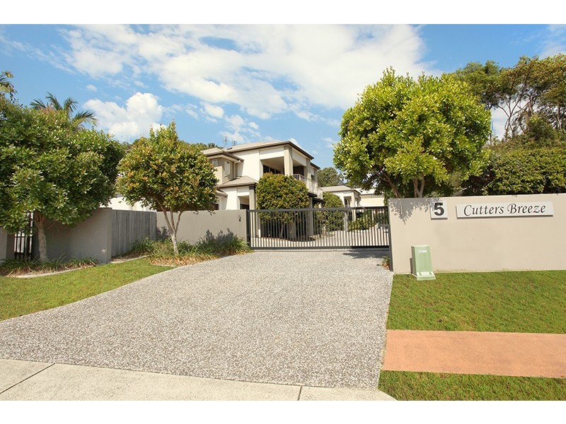 1/5 Bottlebrush Avenue, Bli Bli QLD 4560