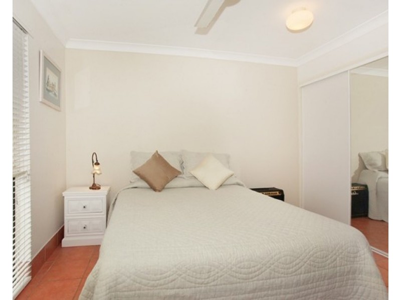 4/5 Vernon Street, Nambour QLD 4560