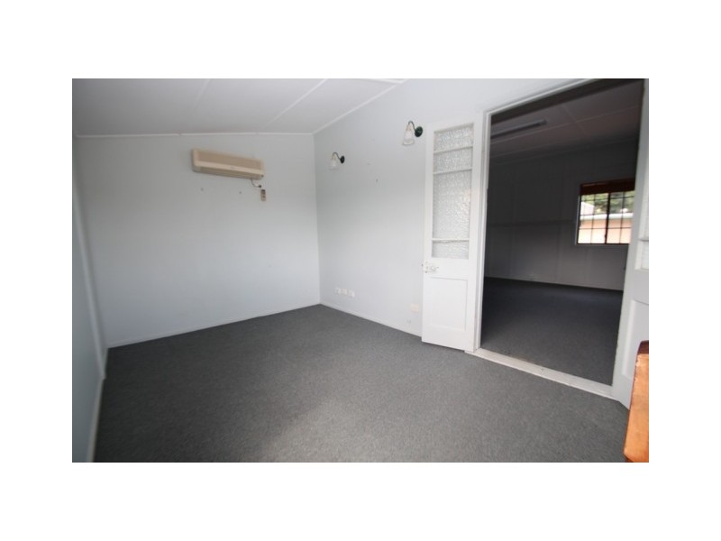 10 Tamper Street, Nambour QLD 4560