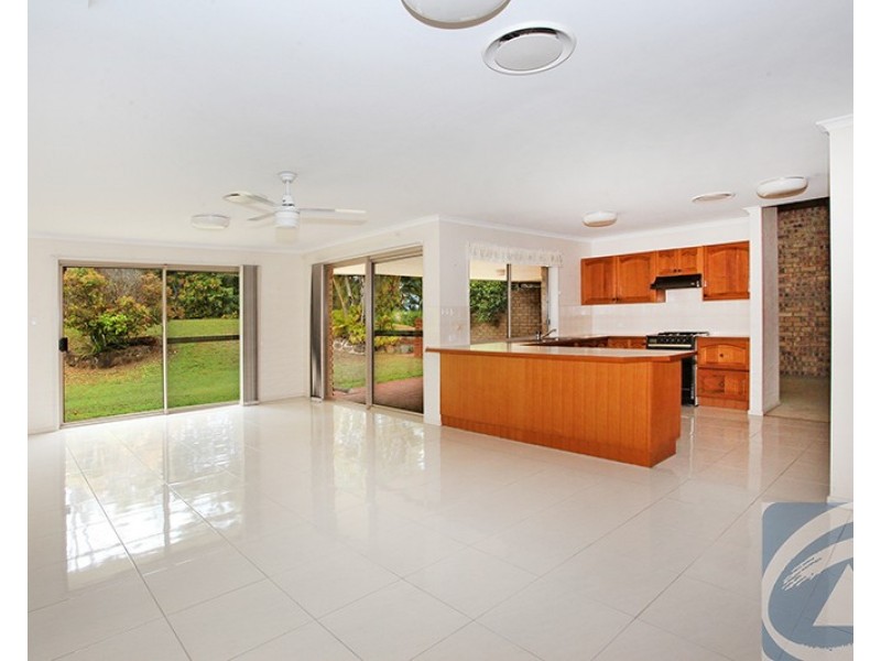 25 Melcar Court, Diddillibah QLD 4559