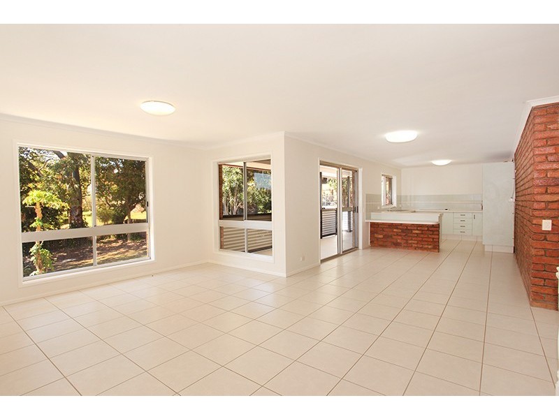 15 Mayfield Street, Nambour QLD 4560